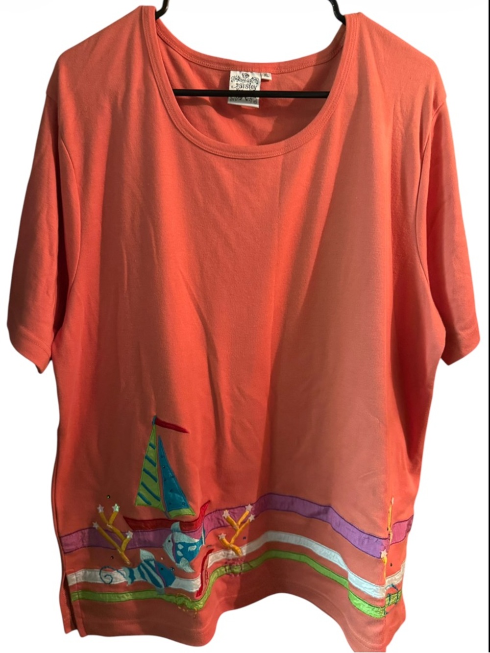 Parsley & Sage Coral Short Sleeve Sailboat Graphic Tee